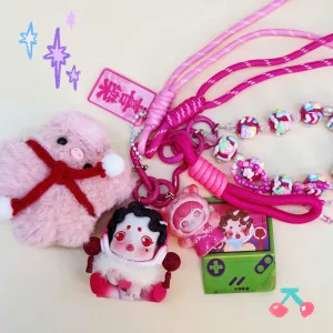 พวงกุญแจ Art Toy Skull Panda | มาพร้อมสายคล้อง & ตุ๊กตาหมีมินิ